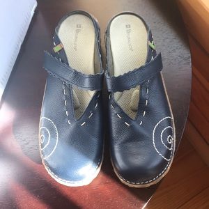El Naturalista clogs